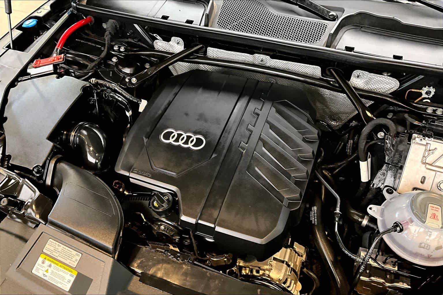 Certified 2024 Audi Q5 2.0T Premium Plus w/ Premium Plus Package AWD/4WD image 30