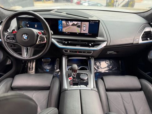 Used 2023 BMW XM image 41