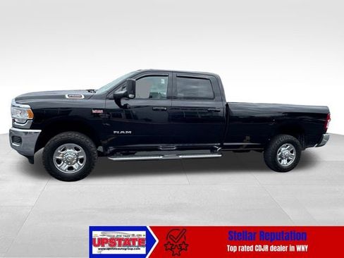 Used 2021 RAM 2500 Big Horn AWD/4WD image 3