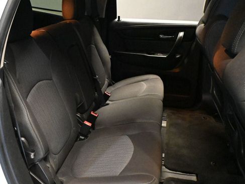 Used 2017 Chevrolet Traverse LT AWD/4WD image 19