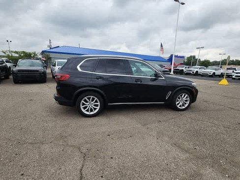 Used 2019 BMW X5 xDrive40i w/ Convenience Package AWD/4WD image 12