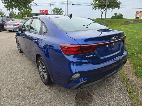 Certified 2023 Kia Forte LXS FWD image 6
