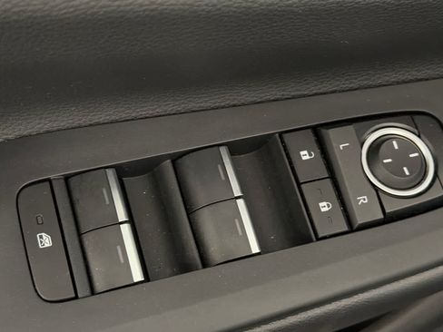 Used 2024 Toyota Prius Prime Premium w/ Advanced Technology Package FWD image 13
