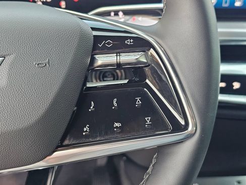 Certified 2024 Cadillac Lyriq Sport AWD/4WD image 25