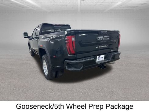 New 2026 GMC Sierra 3500 Denali Ultimate AWD/4WD image 8