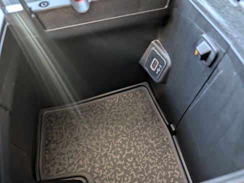 New 2026 Jeep Wrangler Sport S image 28