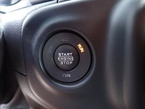 Used 2021 Jeep Wrangler Unlimited Rubicon 4xe AWD/4WD image 21