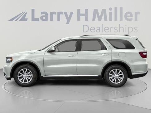 Used 2018 Dodge Durango SXT w/ 3rd Row Seating Group RWD image 3
