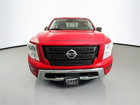 Used 2020 Nissan Titan SV w/ Accessory Utility Package image 2