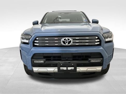 Used 2025 Toyota 4Runner Limited w/ Tow Technology Package image 8