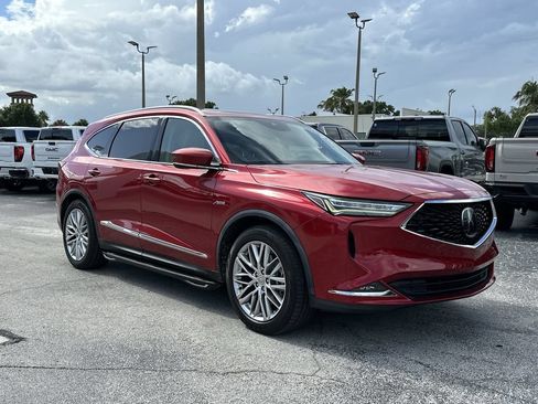 Used 2022 Acura MDX SH-AWD w/ Advance Package image 2