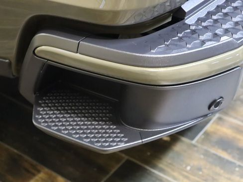 Used 2023 GMC Canyon Elevation w/ Convenience Package image 25