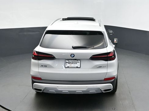 New 2026 BMW X5 sDrive40i w/ Climate Comfort Package image 34