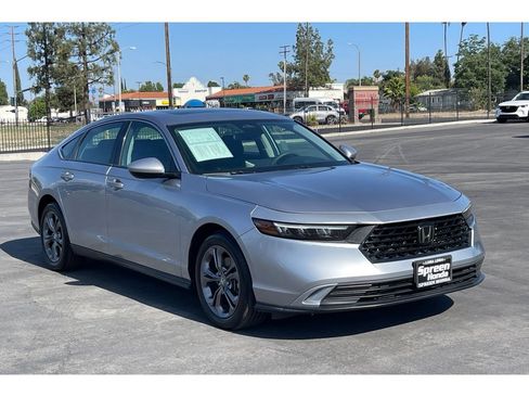 Certified 2023 Honda Accord EX image 8