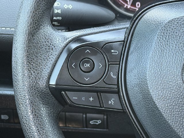 Used 2025 Toyota RAV4 XLE w/ Convenience Package FWD image 13