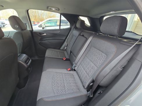 Used 2023 Chevrolet Equinox LT image 23