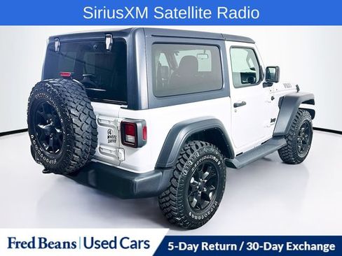 Used 2021 Jeep Wrangler Sport AWD/4WD image 10