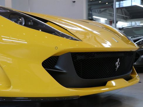 Certified 2021 Ferrari 812 GTS image 17