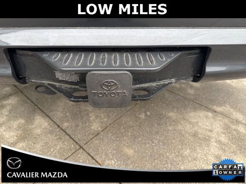 Used 2022 Toyota Highlander Limited image 6