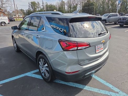 Used 2024 Chevrolet Equinox Premier image 6