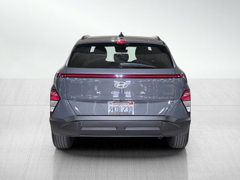 Used 2024 Hyundai Kona SEL FWD image 6
