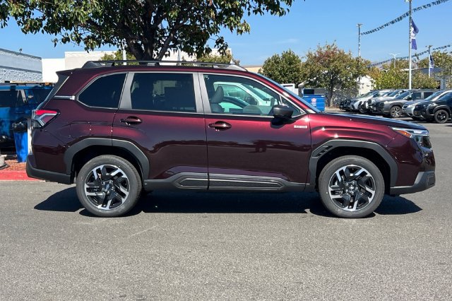 New 2026 Subaru Forester Touring AWD/4WD image 3