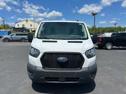 Used 2023 Ford Transit 250 Low Roof RWD image 2