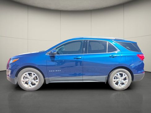 Used 2019 Chevrolet Equinox LT w/ Sun & Navigation Package image 5