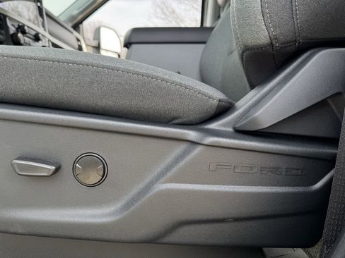 New 2026 Ford F250 XLT w/ XLT Premium Package image 21