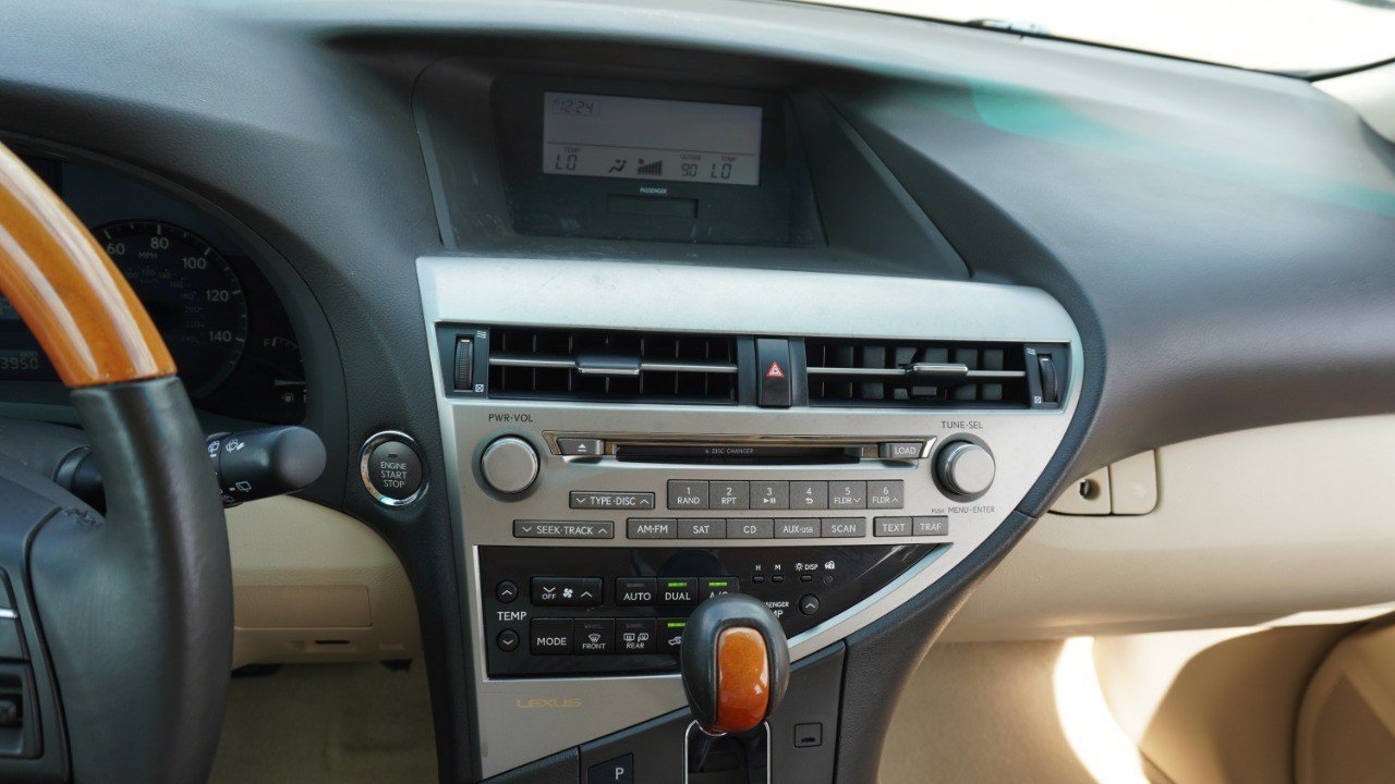 Used 2010 Lexus RX 350 AWD image 16