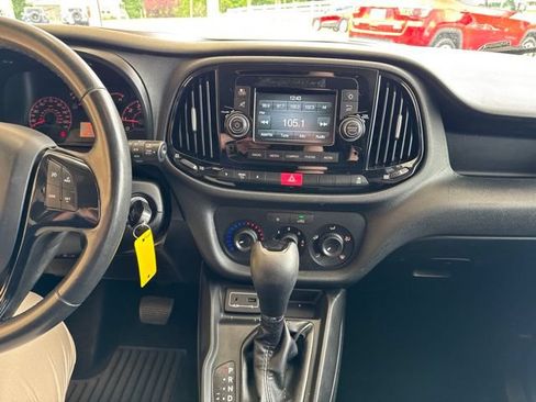 Used 2017 RAM ProMaster City Tradesman w/ Rear Back-up Camera Group FWD image 22