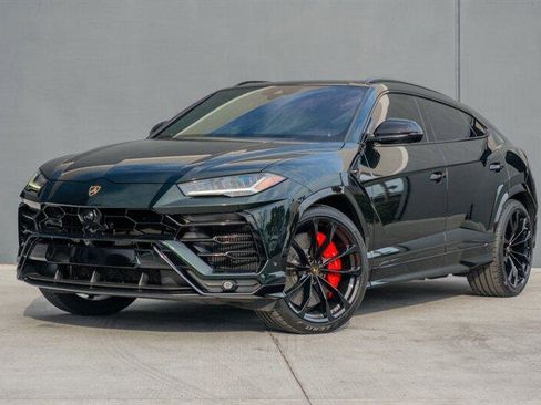 Used 2020 Lamborghini Urus image 4