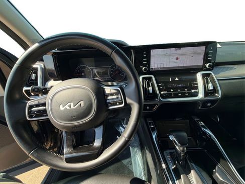 Used 2022 Kia Sorento SX image 24