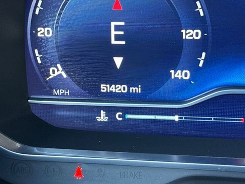 Used 2023 Chevrolet Tahoe Z71 image 36