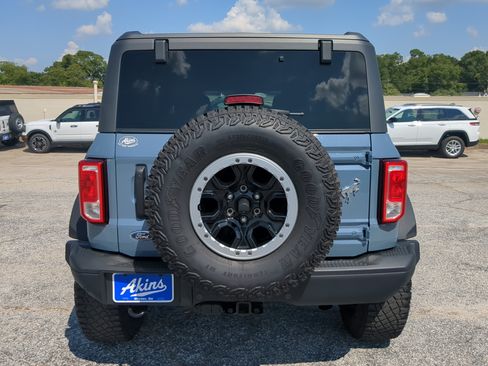 Certified 2023 Ford Bronco Black Diamond w/ Sasquatch Package AWD/4WD image 4