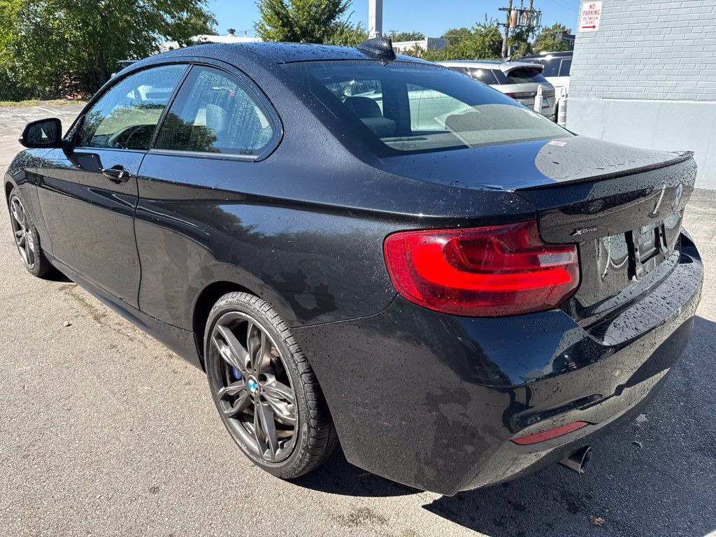 Used 2016 BMW M235i xDrive Coupe AWD/4WD image 3