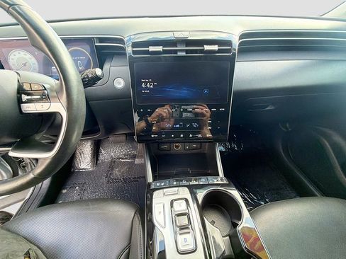 Used 2024 Hyundai Tucson Limited AWD/4WD image 27