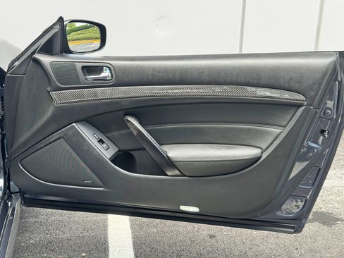 Used 2012 INFINITI G37 Sport image 35