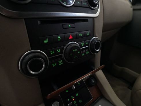 Used 2015 Land Rover LR4 HSE LUX AWD/4WD image 22