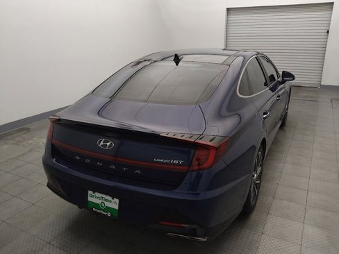 Used 2022 Hyundai Sonata Limited w/ Preferred Accessory Package FWD image 7
