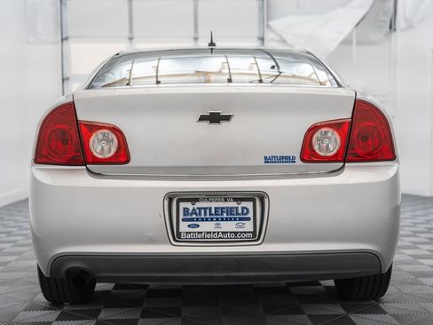 Used 2010 Chevrolet Malibu LS FWD image 6