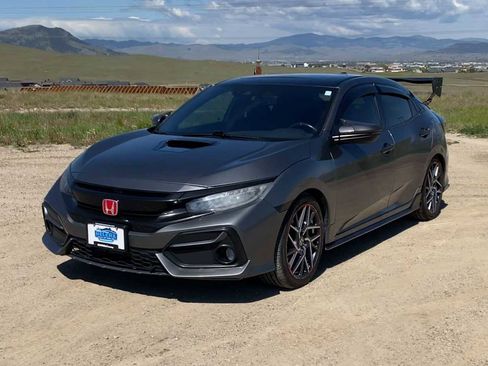 Used 2019 Honda Civic Sport Touring image 4