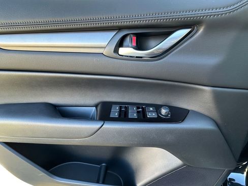 Used 2025 MAZDA CX-5 AWD 2.5 S w/ Select Package image 11