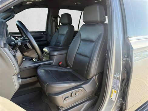 Used 2024 Chevrolet Tahoe LT RWD image 11