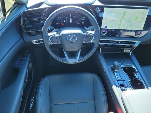 Used 2025 Lexus RX 350 Premium w/ Accessory Package (K3) image 17