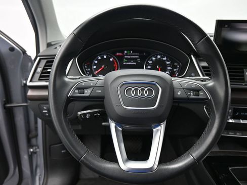 Used 2023 Audi Q5 2.0T Premium w/ Convenience Package image 17