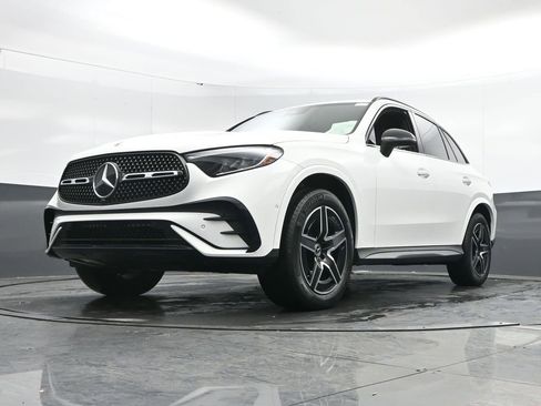 Used 2023 Mercedes-Benz GLC 300 image 41
