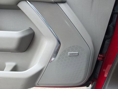 Used 2021 Chevrolet Tahoe LT w/ LT Signature Package image 46