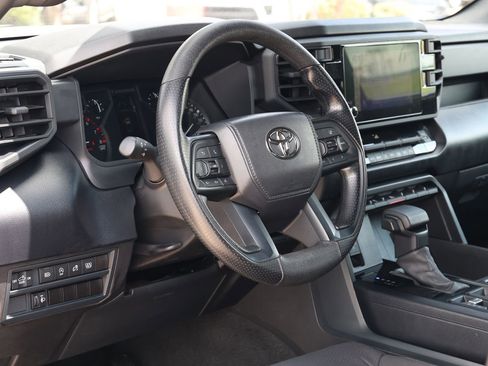 Used 2025 Toyota Tundra SR AWD/4WD image 12