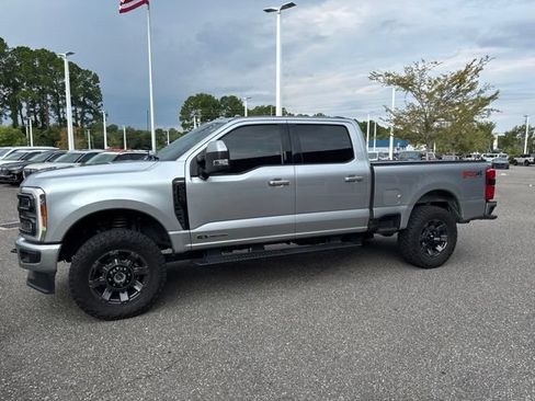 Used 2023 Ford F250 Lariat w/ Sport Appearance Package AWD/4WD image 13